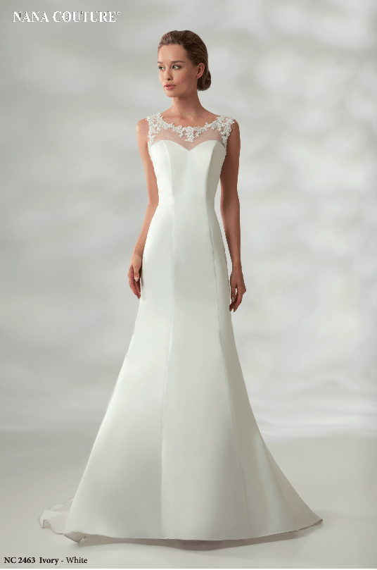 Robes de mariée 2463 : 516€