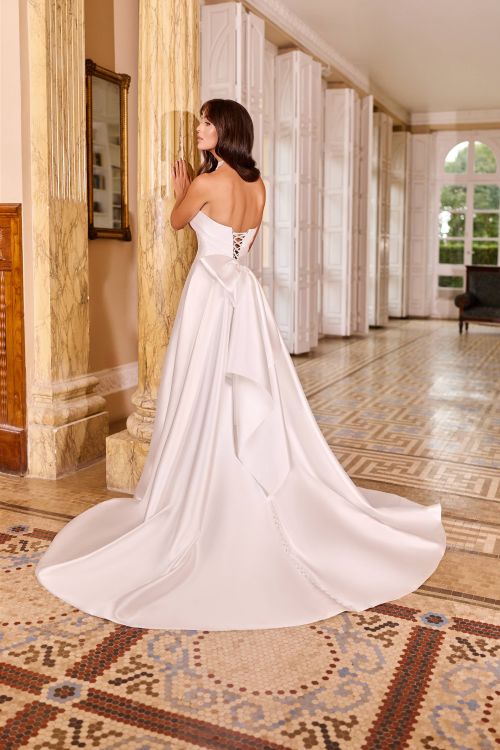 Robes de mariée 8360